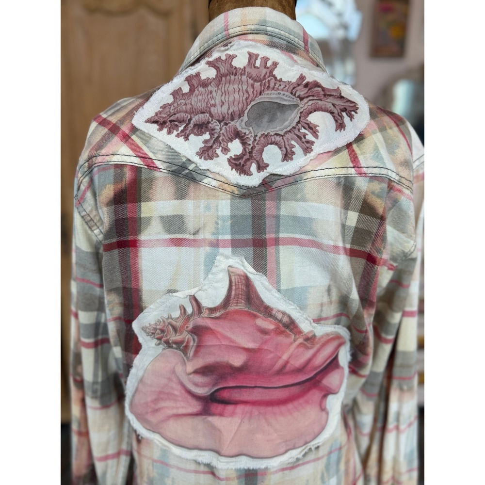 Upcycled Beachy Flannel‎ Shell Art Shirt Cotton Soft Medium Large - Picture 2 of 7